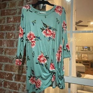 Dress or Top to put with Leggings